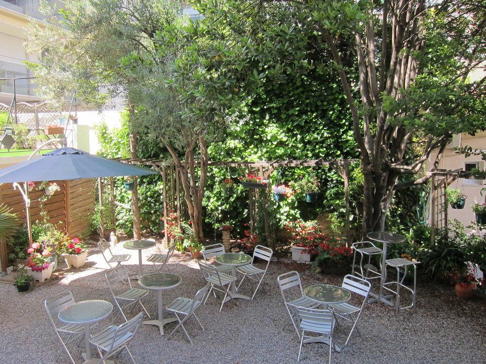 Brit Hotel Colbert Juan-les-Pins Buitenkant foto
