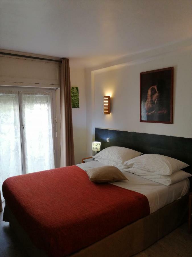 Brit Hotel Colbert Juan-les-Pins Buitenkant foto